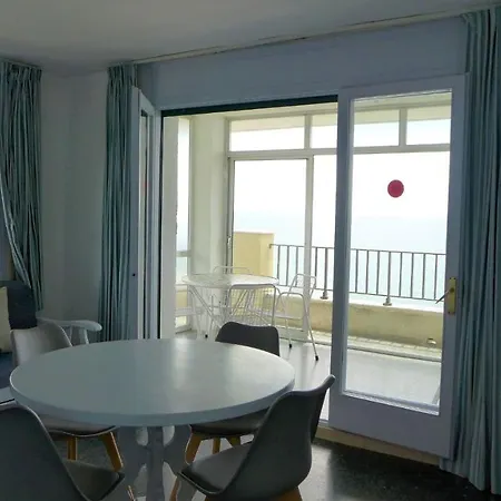 Nautilus Apartment Salou